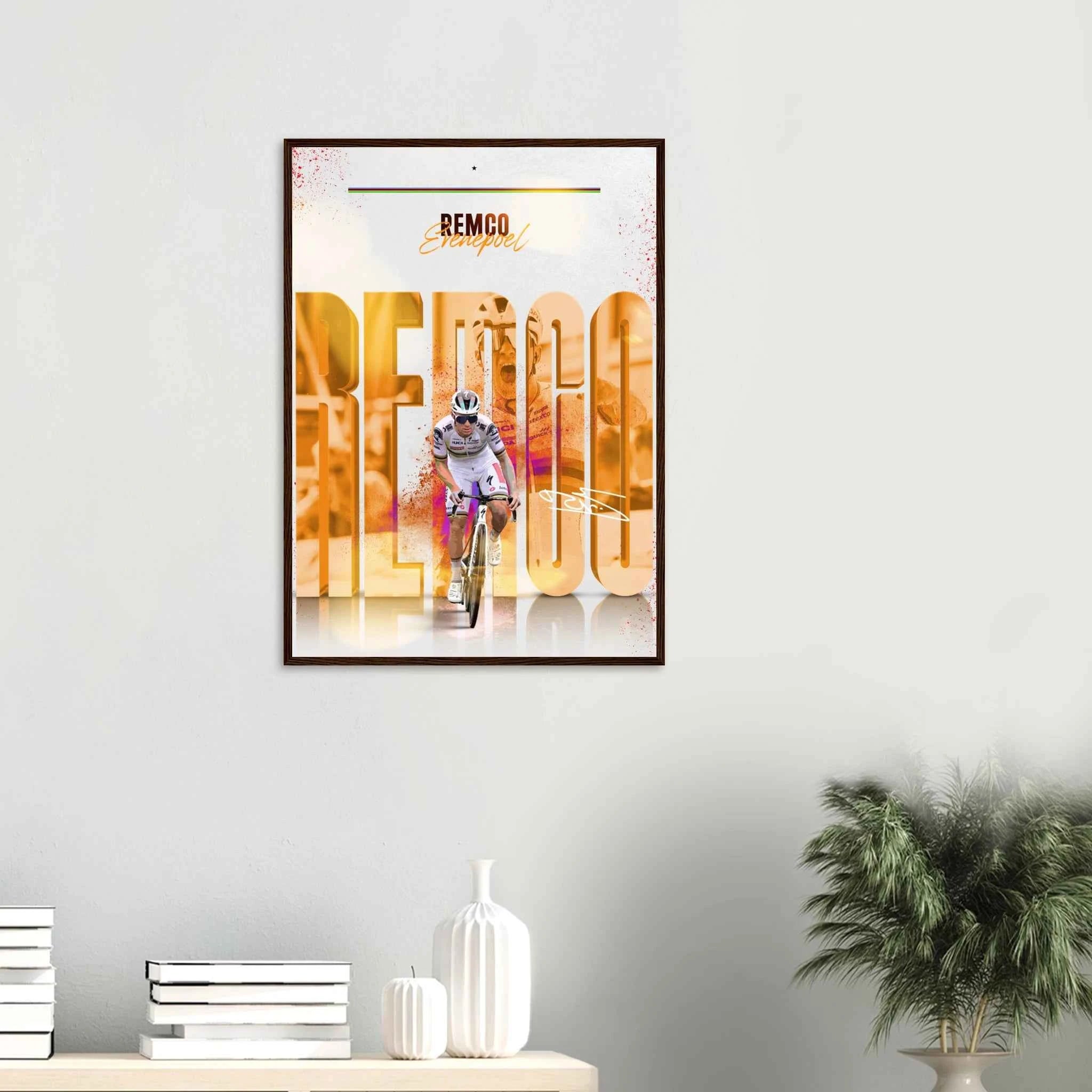 Poster Encadré - Remco Evenepoel ( Édition Arc-En-Ciel🌈 )