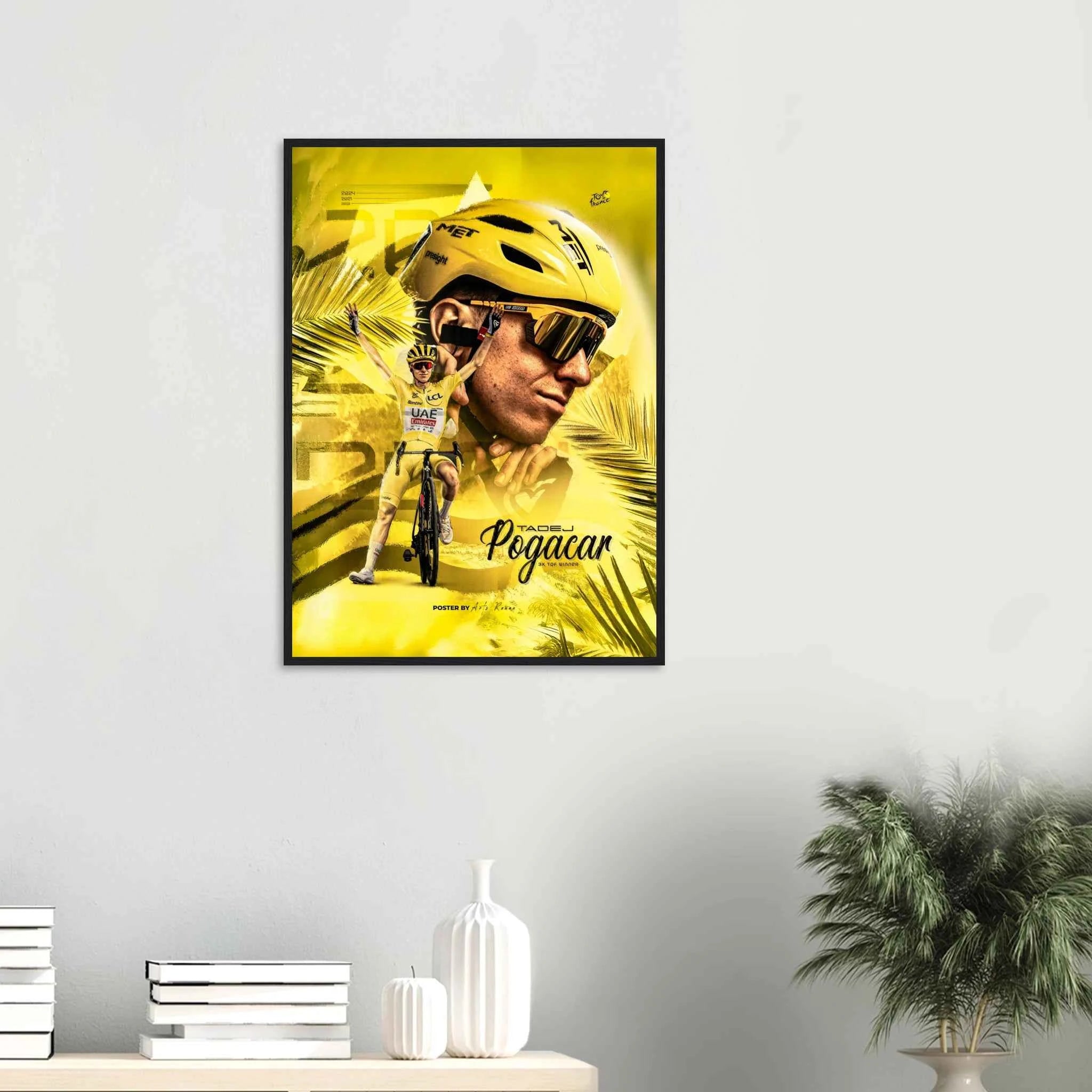 Poster Encadré - Tadej Pogacar Édition maillot jaune