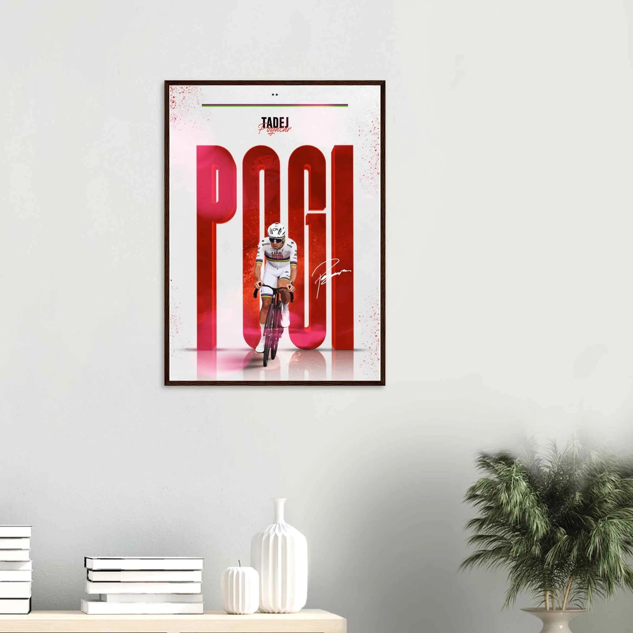 Poster Encadré - Tadej Pogacar ( Édition Arc-En-Ciel🌈 )