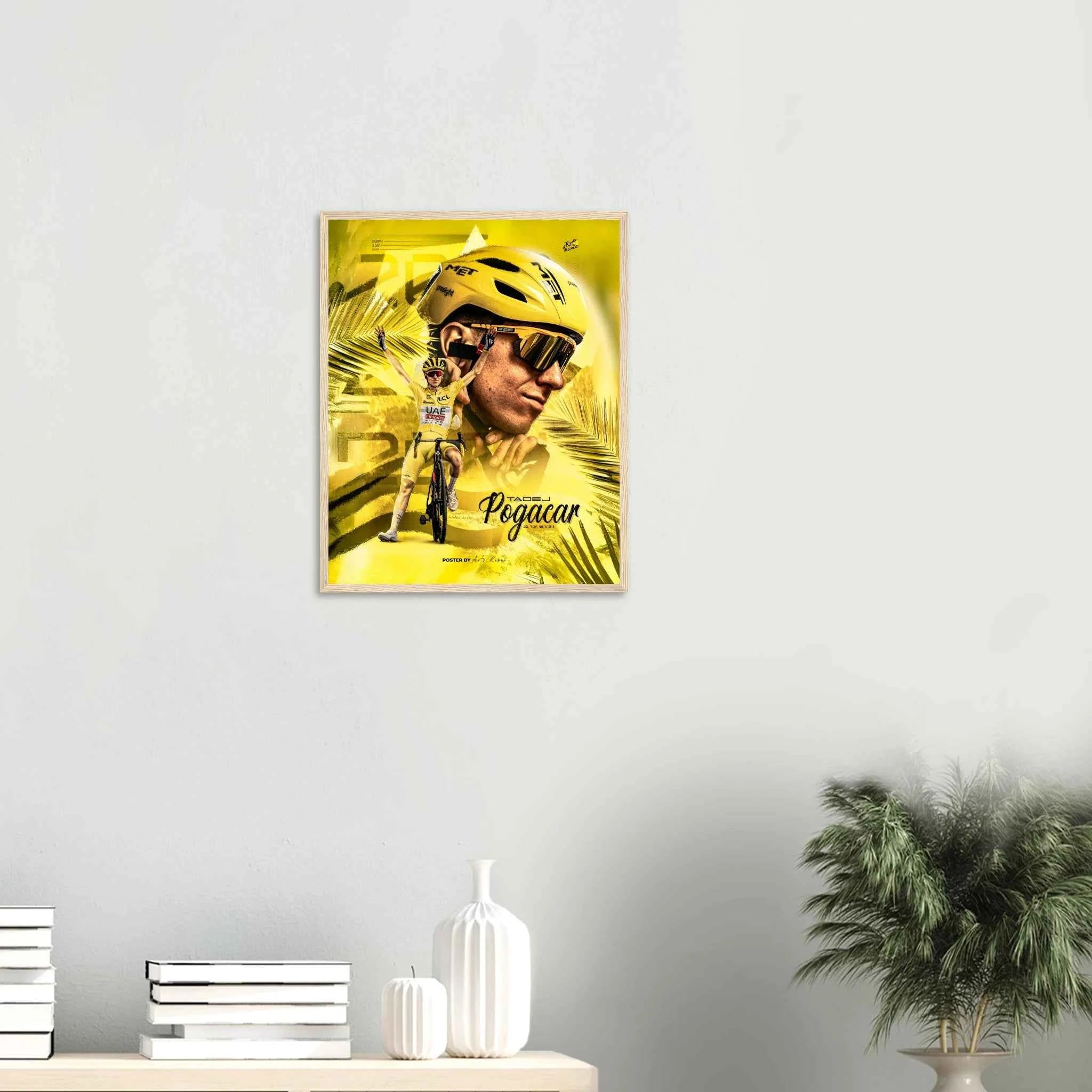 Poster Encadré - Tadej Pogacar Édition maillot jaune
