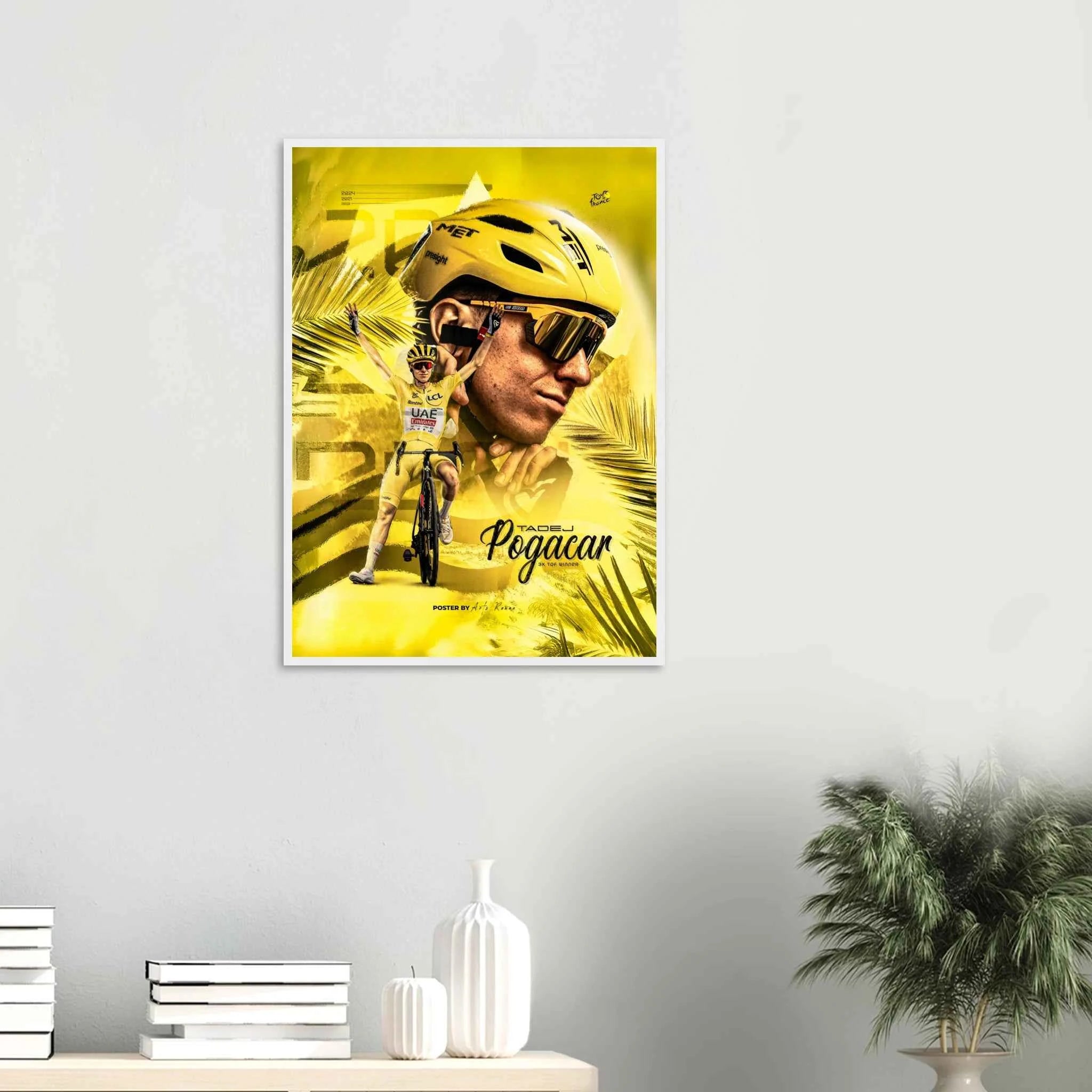 Poster Encadré - Tadej Pogacar Édition maillot jaune